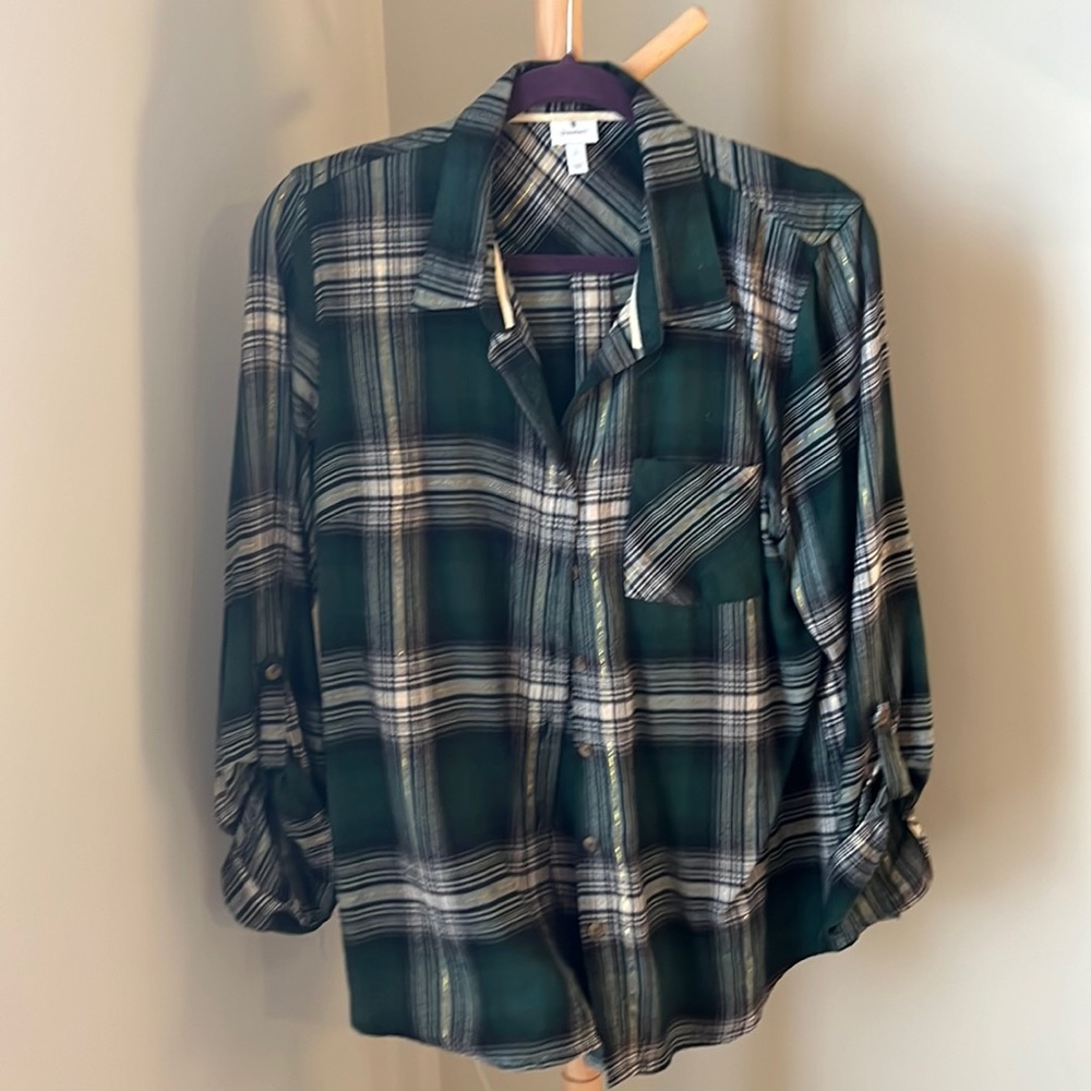 EUC Dress barn flannel